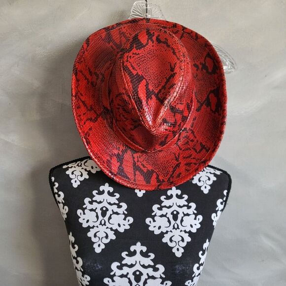 Vintage Kokin New York Red & Black Snakeskin Python Print Cowboy Hat 20' - Picture 1 of 8